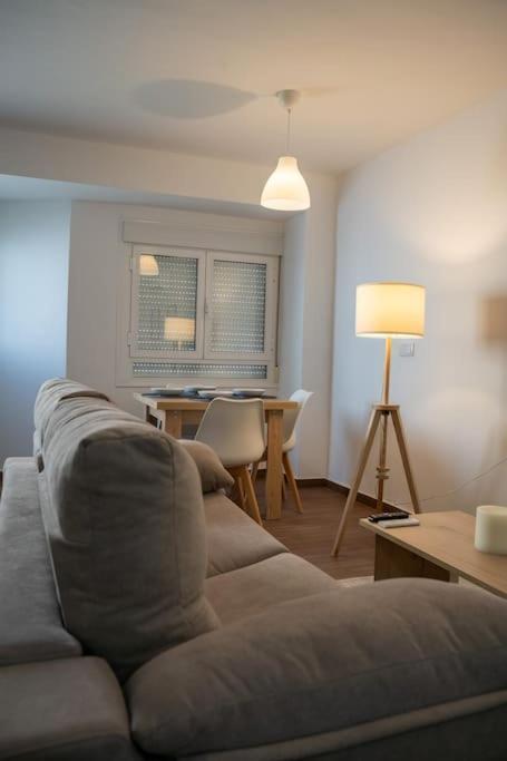 California Apartament Duenas Севилья Экстерьер фото