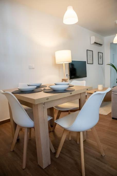 California Apartament Duenas Севилья Экстерьер фото